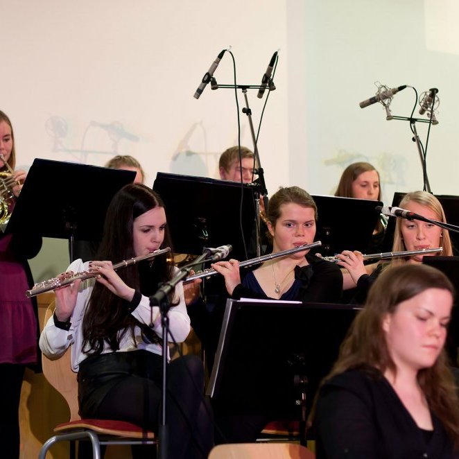 2p7j8178-as-smart-object-1