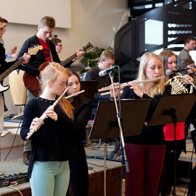 Stórsveitin og grunnskólinn vor 2013