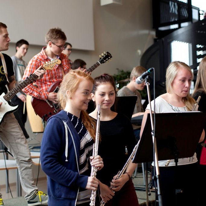 Stórsveitin og grunnskólinn vor 2013