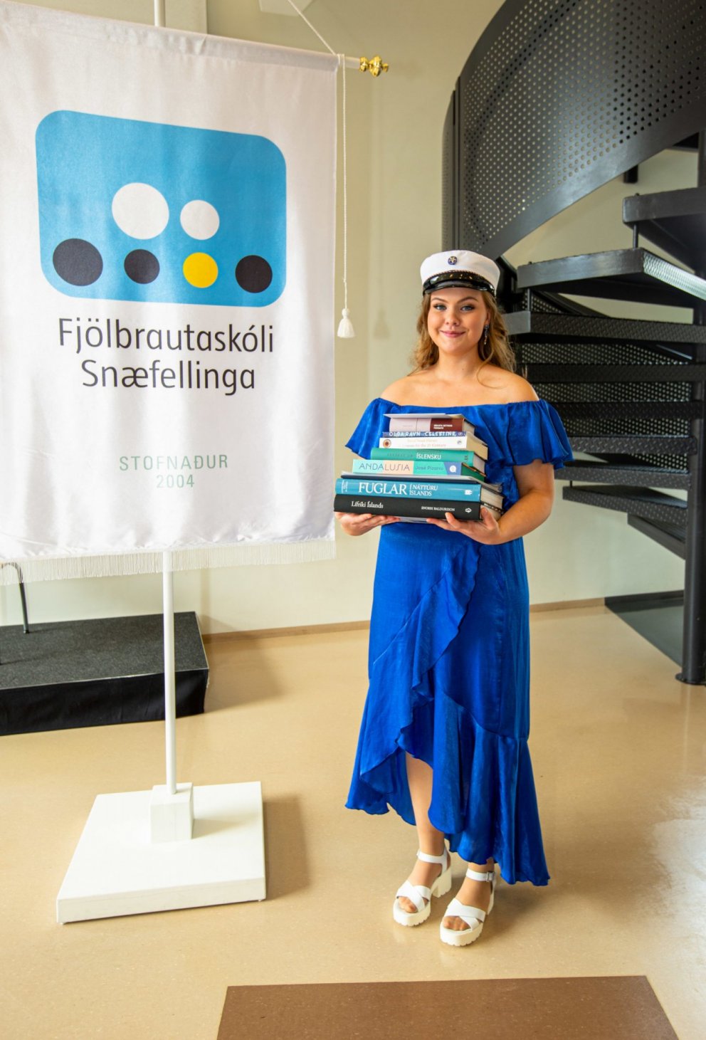 Sara Rós Hulda Róbertsdóttir útskrifaðist frá Fjölbrautaskóla Snæfellinga með hæstu meðaleinkunn. Lj&hellip;