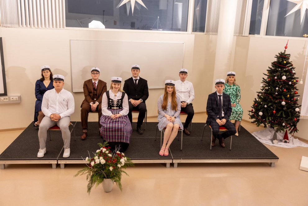 Níu nemendur útskrifuðust frá Fjölbrautaskóla Snæfellinga 18.desember 2021