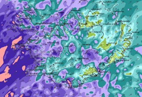 Áætluð heimferð með rútuakstri er 11:30 vegna veðurs